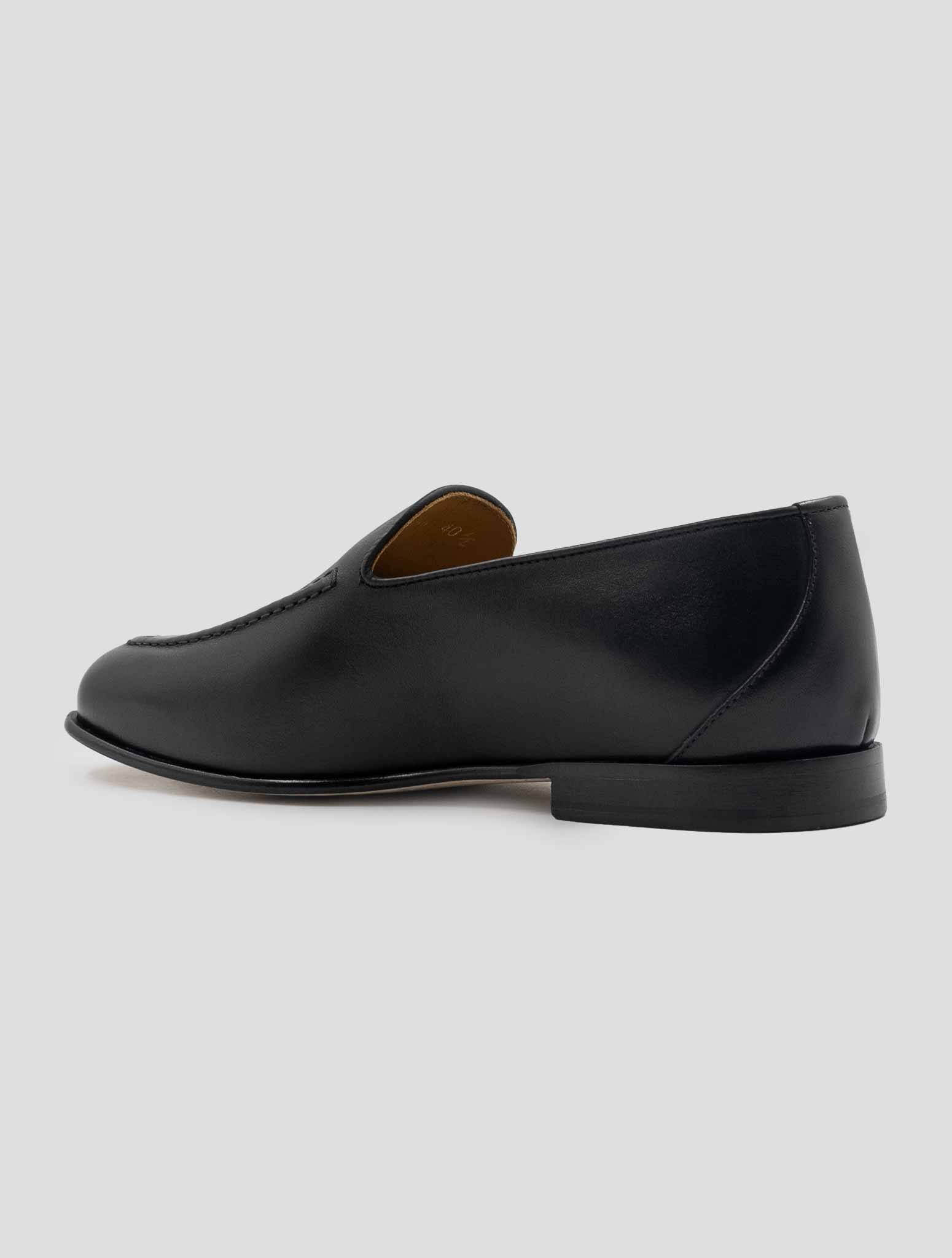 Kiton Black Leather Loafers USSA404