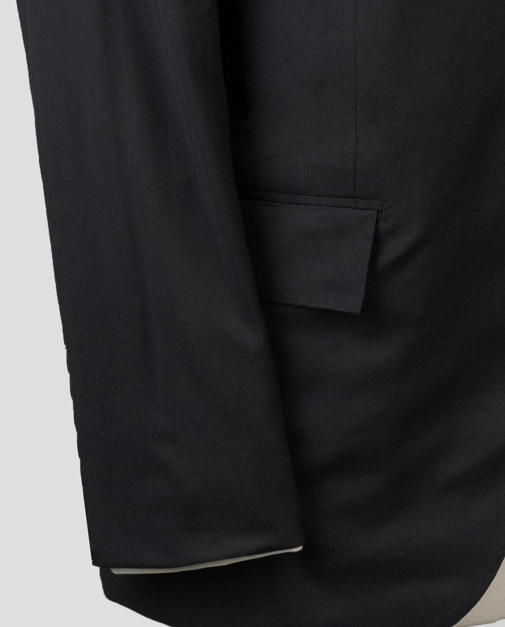 Kiton Black Virgin Wool Suit Drop 7R (5009) — view 6