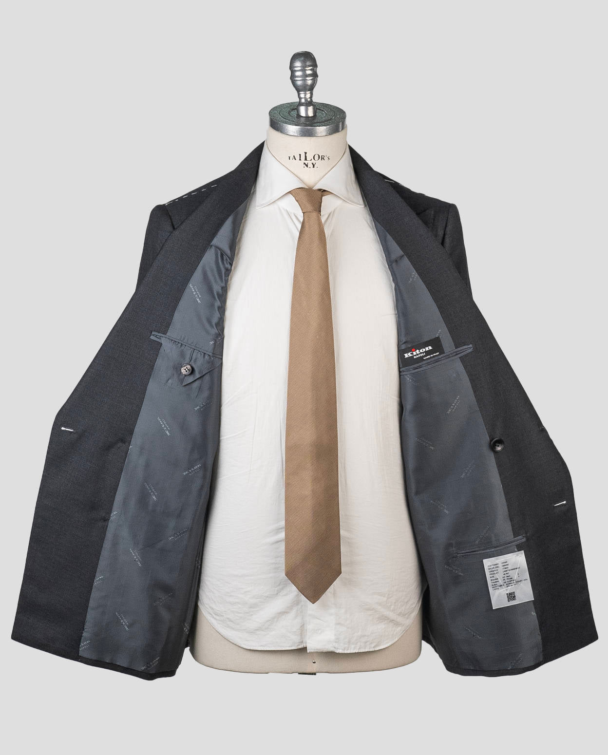 Kiton Gray Virgin Wool 140's Suit Drop 7R — view 4